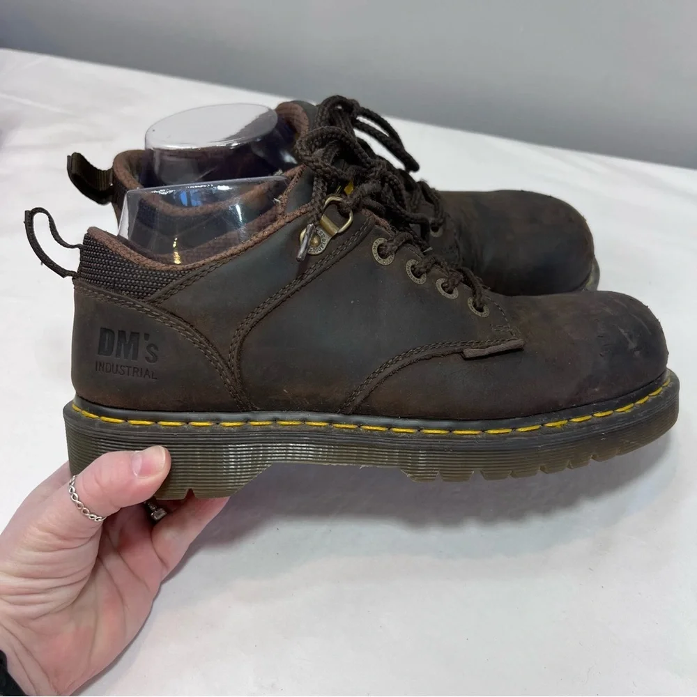 Dr. Martens Hylow Steel Toe Work Shoes in Gaucho brown leather. Size 10